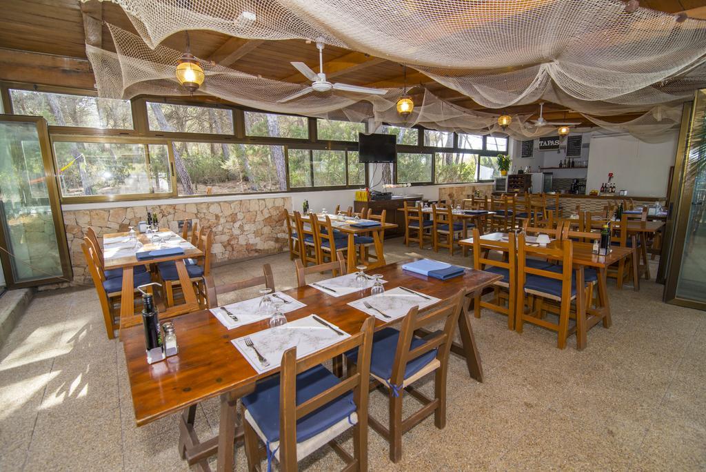 Hostal Cala Boix Es Cana Exterior foto