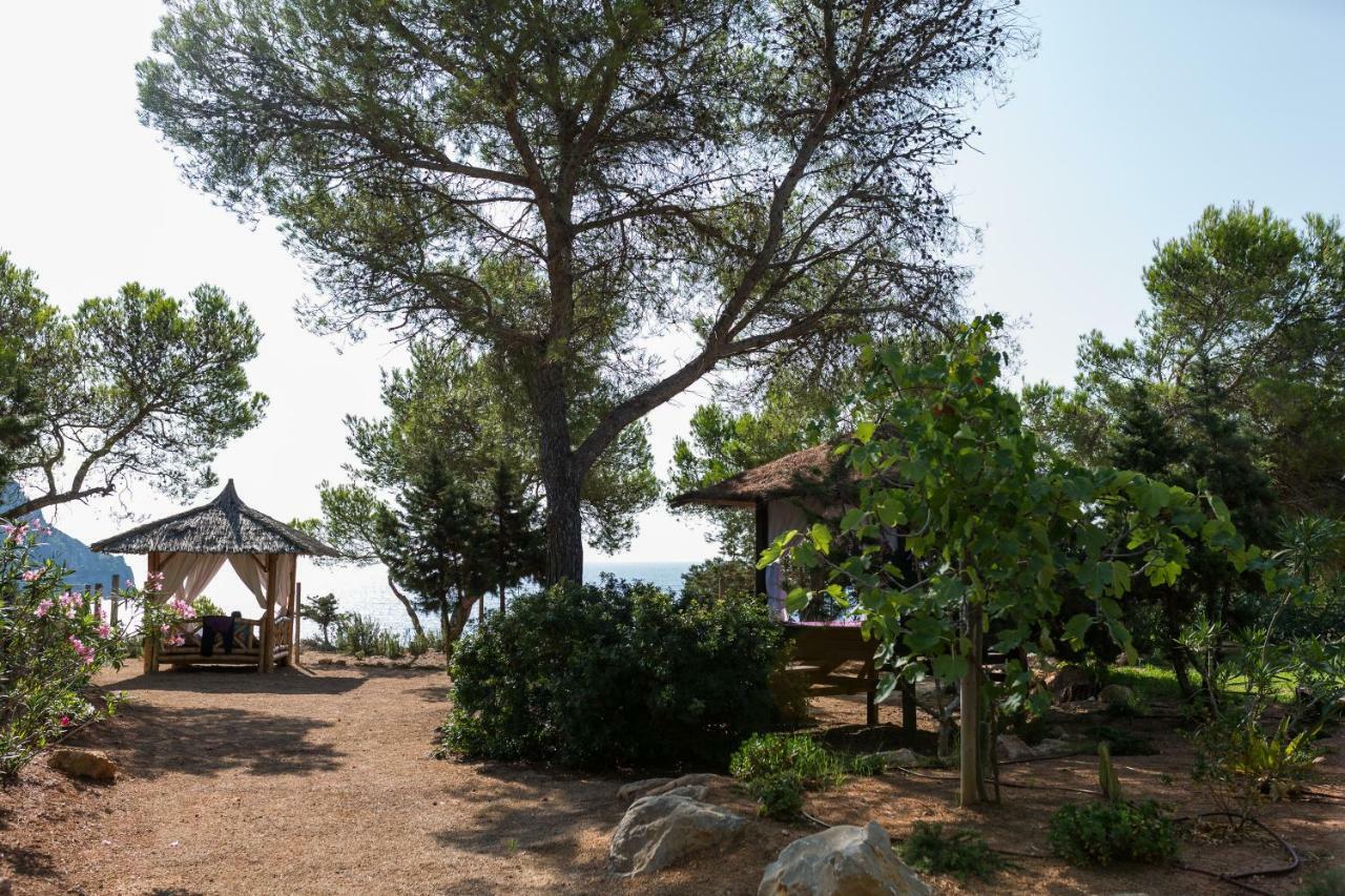 Hostal Cala Boix Es Cana Exterior foto