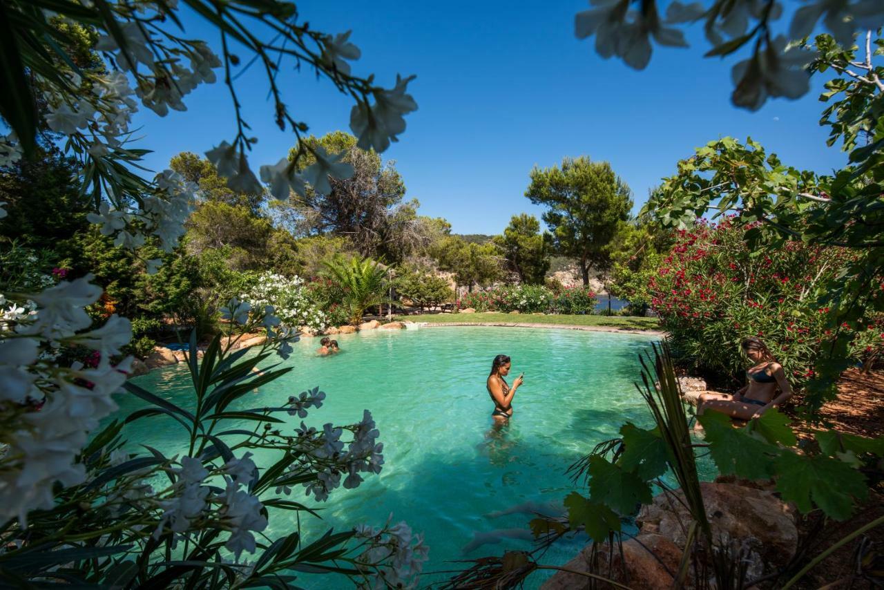 Hostal Cala Boix Es Cana Exterior foto